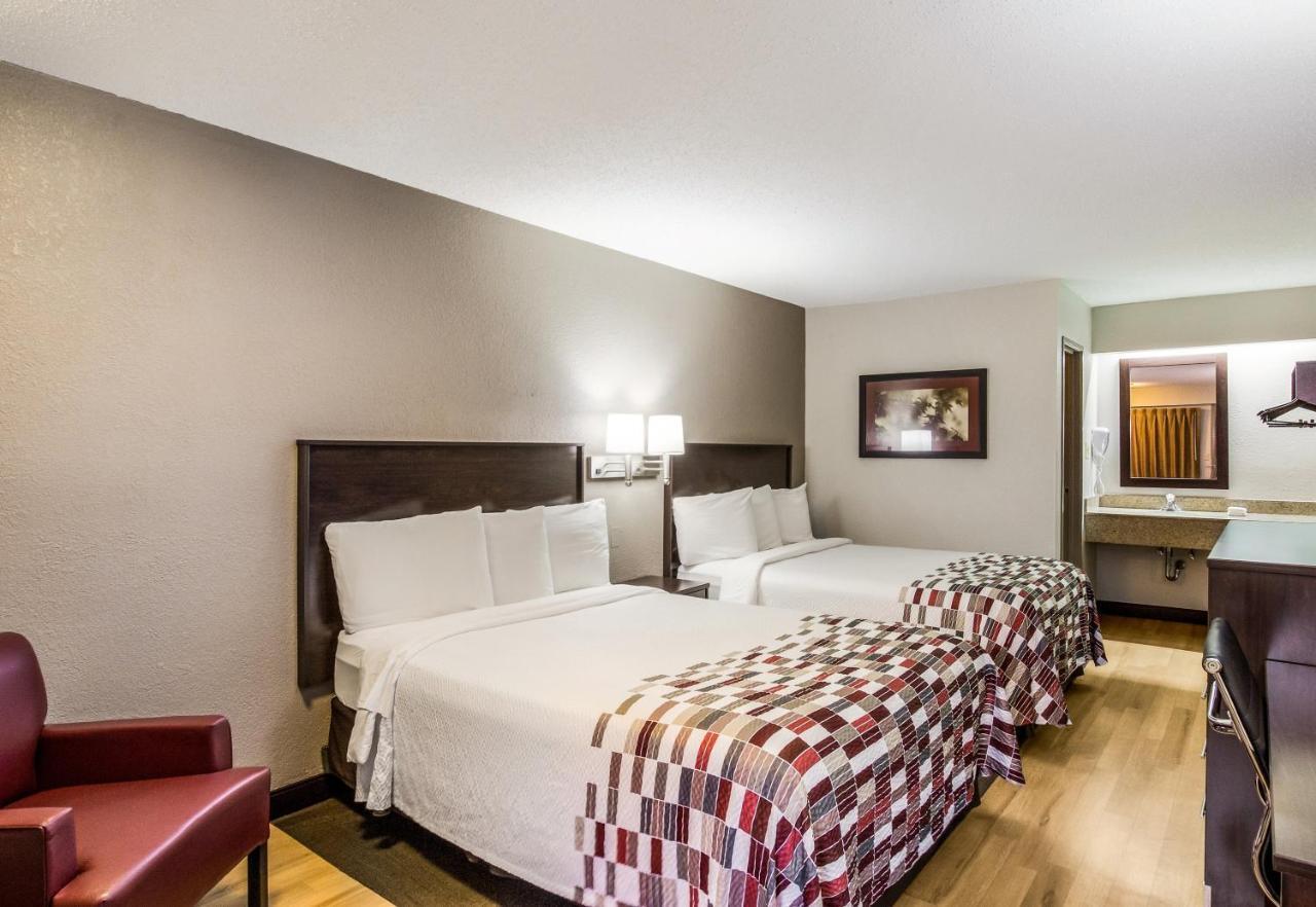 Red Roof Inn Lexington Bagian luar foto