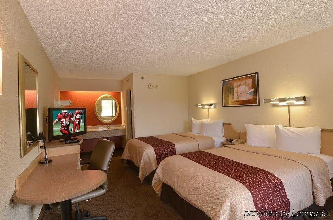 Red Roof Inn Lexington Bagian luar foto